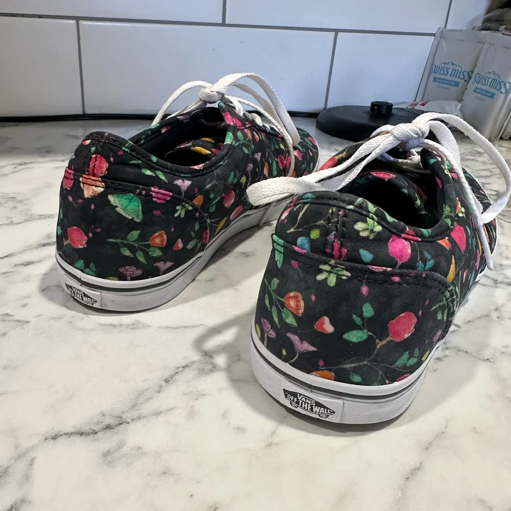 Vans Floral Black Low-Top Sneakers with Multicolor Accents - Picture 5 of 7